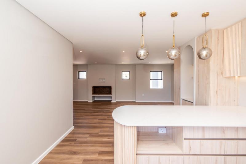 3 Bedroom Property for Sale in Country Club Western Cape